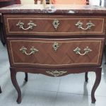 1011 2388 CHEST OF DRAWERS